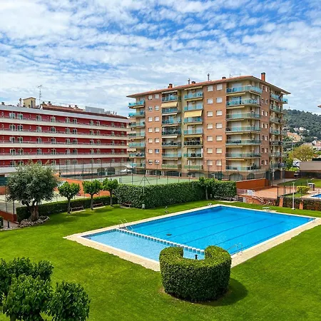 In Near The 公寓 *